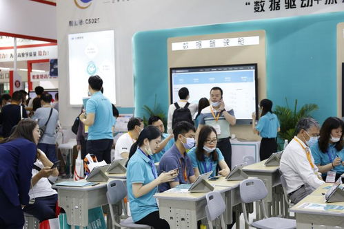 全朗教育亮相第79屆中國教育裝備展示會，信息化系列產品獲贊譽